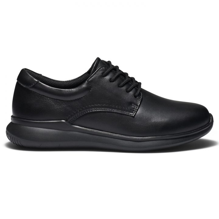 Vera Black leather shoe